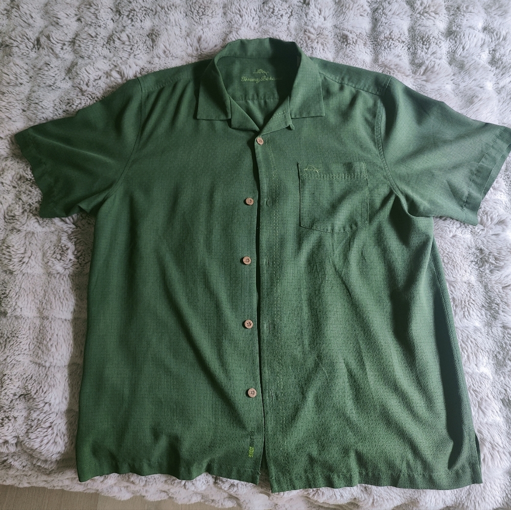 Tommy Bahama Button-up